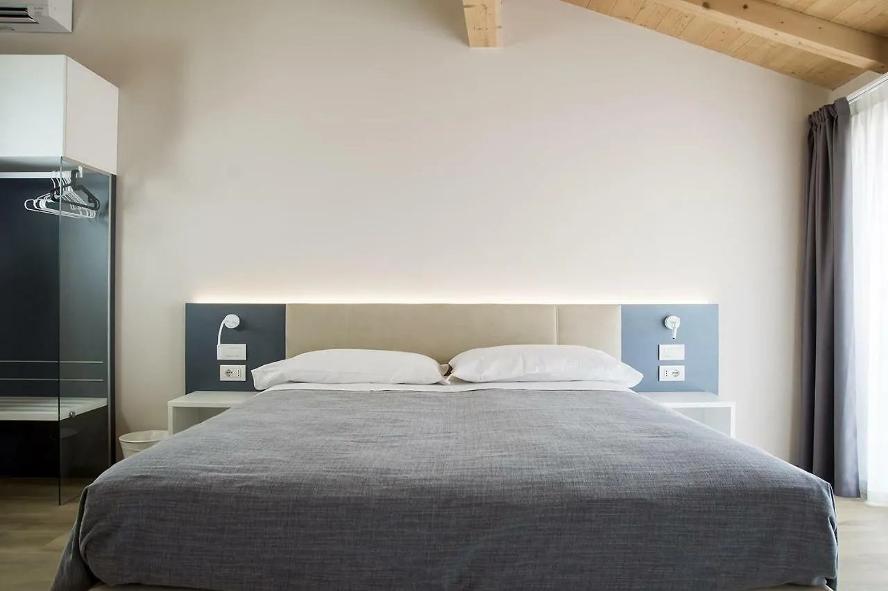 Casa Beccherie Lazise 3*,